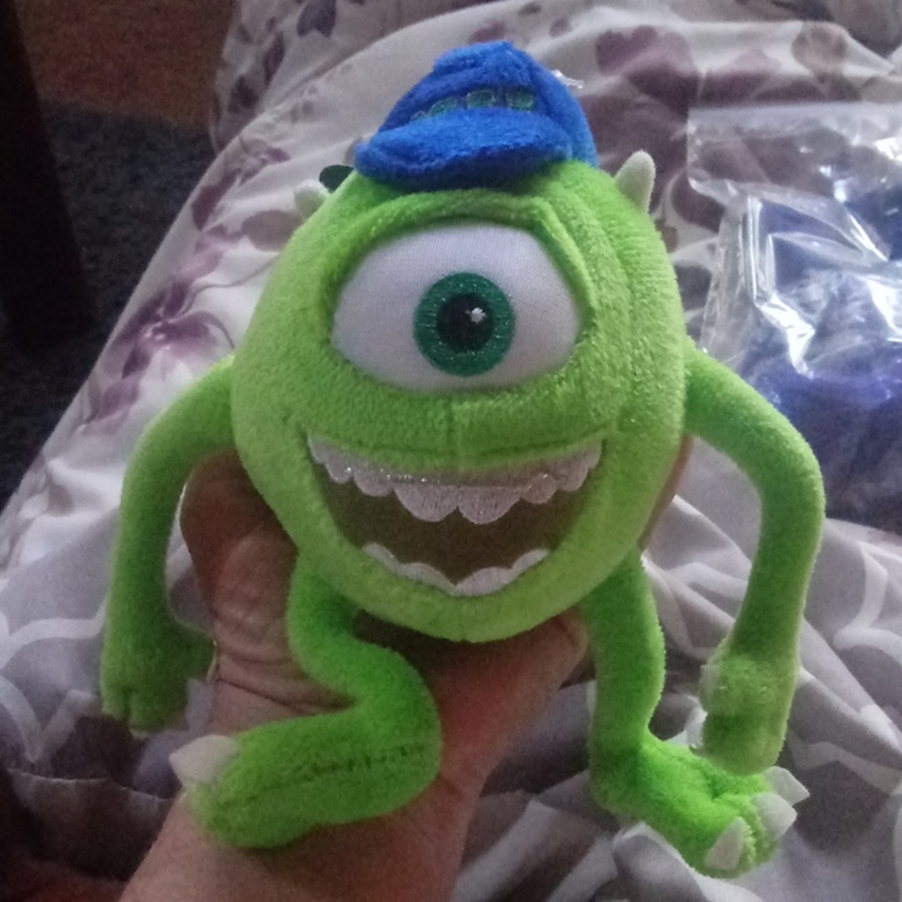 Kids Monster University keychain and Dora the Expl